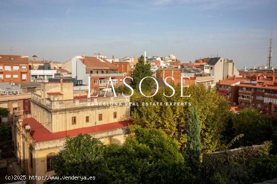 Ático con Amplia Terraza y Vistas Panorámicas en Sarrià - BARCELONA