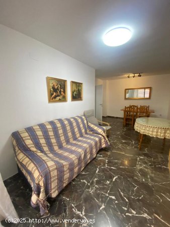 Apartamento en alquiler en Granada (Granada)