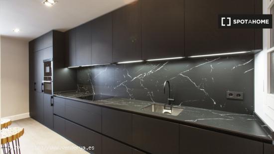 Elegante apartamento de 2 dormitorios en alquiler en el Eixample - BARCELONA