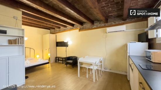 Estudio en alquiler en L'Antiga Esquerra De L'Eixample - BARCELONA