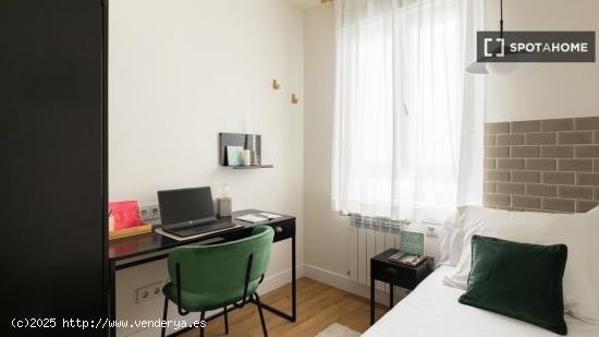 Habitación en piso compartido en Bilbao - VIZCAYA