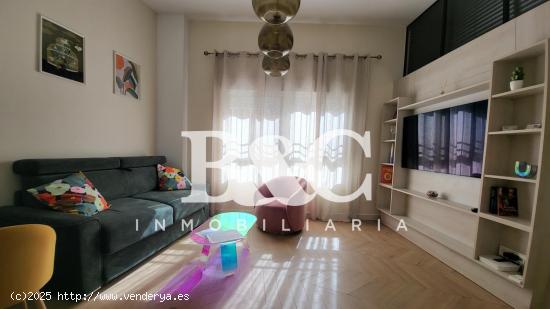 APARTAMENTO JUNTO A LA PLAYA DE LA COLONIA - MURCIA