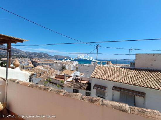 CASA CASCO ANTIGUO CON TERRAZA Y VISTAS AL MAR - ALICANTE