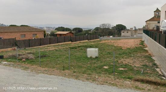 Terreno Urbano en Palau Solità i Plegamans. - BARCELONA