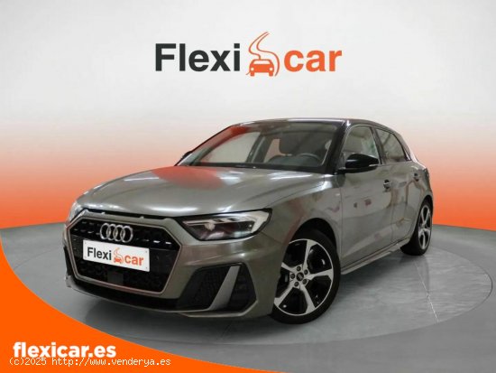 Audi A1 Sportback Adrenalin 30 TFSI 81kW (110CV) - Badalona