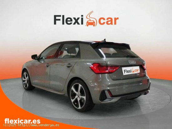 Audi A1 Sportback Adrenalin 30 TFSI 81kW (110CV) - Badalona