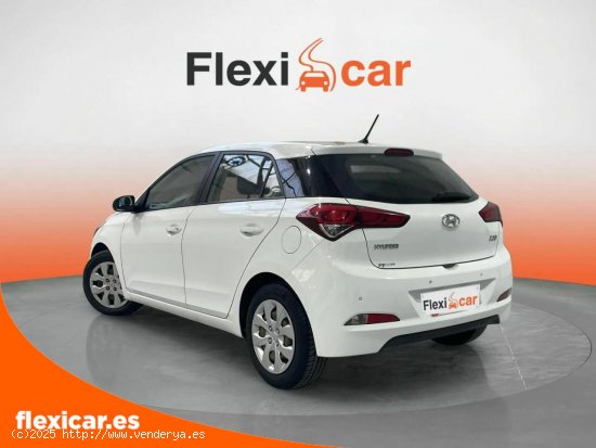 Hyundai i20 1.4 CRDi Essence 90cv - Cornellà de Llobregat