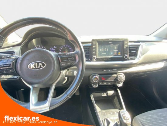 Kia Stonic 1.0 T-GDi 74kW (100CV) Drive - Murcia