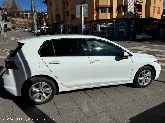 Volkswagen Golf LIFE - Puigcerdà