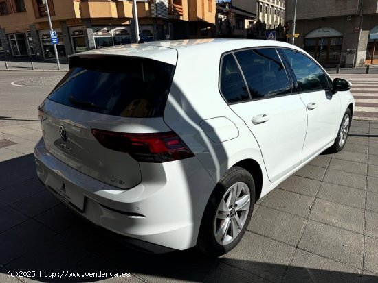 Volkswagen Golf LIFE - Puigcerdà