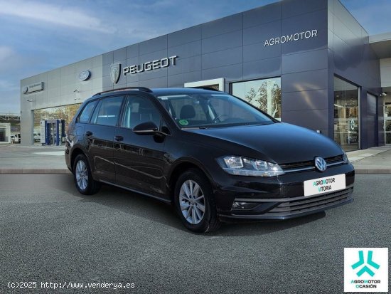 Volkswagen Golf   1.6 TDI 85kW (115CV) Variant Edition - VITORIA