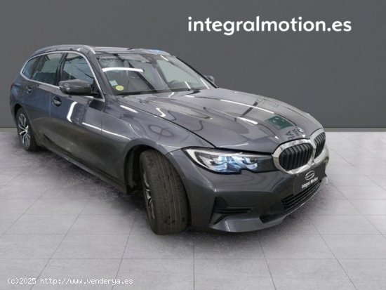 BMW Serie 3 320d Auto.Touring Lounge - 