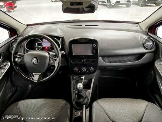 Renault Clio 1.2 Expression de 2015 con 108.000 Km por 9.400 EUR. en Guipuzcoa