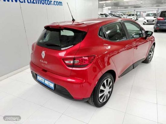 Renault Clio 1.2 Expression de 2015 con 108.000 Km por 9.400 EUR. en Guipuzcoa