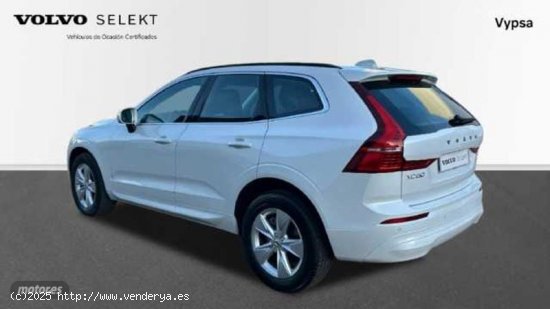 Volvo XC 60 2.0 B4 D CORE AUTO 4WD 197 5P de 2023 con 33.094 Km por 43.900 EUR. en Malaga