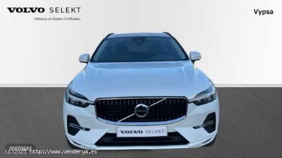 Volvo XC 60 2.0 B4 D CORE AUTO 4WD 197 5P de 2023 con 33.094 Km por 43.900 EUR. en Malaga