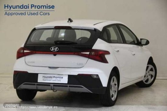 Hyundai i20 1.2 MPI Essence de 2024 con 8.567 Km por 17.500 EUR. en Girona