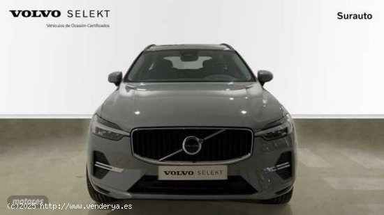 Volvo XC 60 2.0 B4 D CORE AUTO 197 5P de 2023 con 17.786 Km por 41.500 EUR. en Cadiz