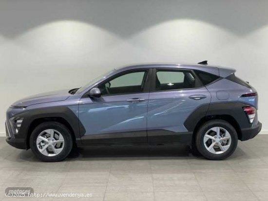 Hyundai Kona 1.6 GDI Maxx DT de 2024 con 12 Km por 30.500 EUR. en Barcelona