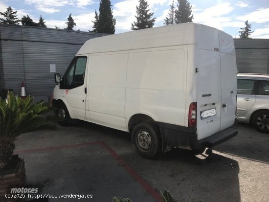 Ford Transit Connect 2.2 DIESEL de 2013 con 377.336 Km por 6.500 EUR. en Barcelona