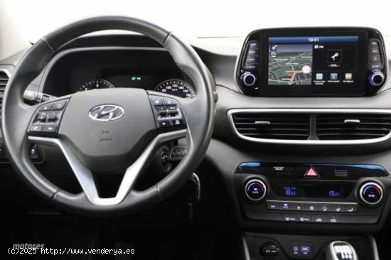 Hyundai Tucson 1.6 CRDI 85kW (116CV) 48V SLE Sky 4X2 de 2019 con 86.400 Km por 22.990 EUR. en Valenc