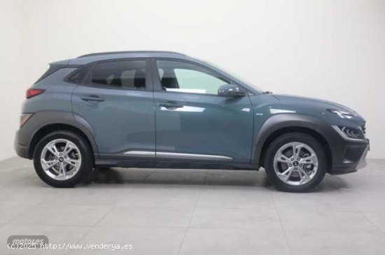 Hyundai Kona 1.6 CRDI 100kW (136CV) 48V Tecno 4X2 de 2021 con 50.197 Km por 21.990 EUR. en Valencia