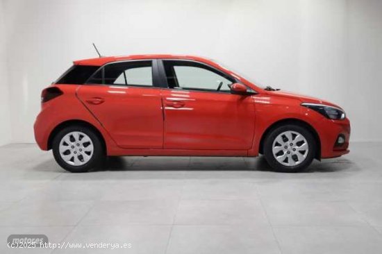 Hyundai i20 1.2 MPI 55kW (75CV) Essence LE de 2018 con 78.713 Km por 11.900 EUR. en Valencia