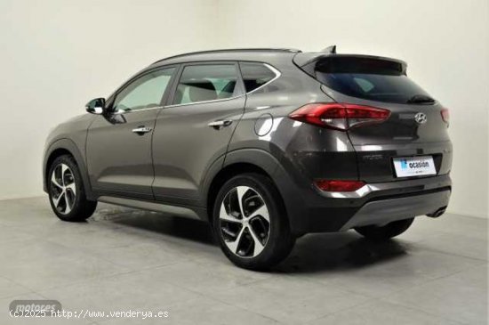 Hyundai Tucson 2.0 CRDi 136cv BlueDrive Tecno Sky 4x2 de 2016 con 111.635 Km por 18.990 EUR. en Vale