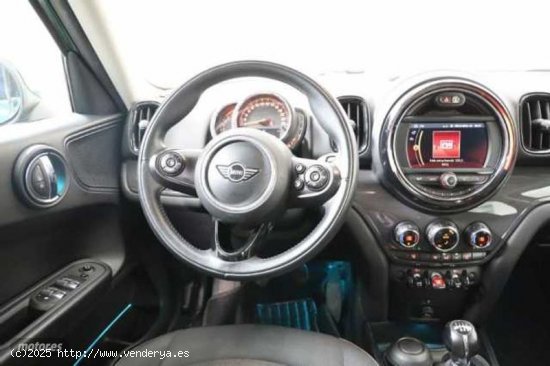 Mini Cooper Cooper de 2018 con 88.719 Km por 18.990 EUR. en Valencia