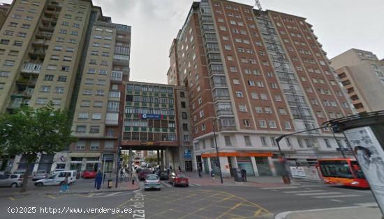 Piso Avenida del id para reformar - BURGOS