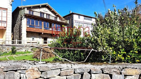 EXTRAORDINARIA CASA INDEPENDIENTE CON TERRENO EN AJO. SOBA. - CANTABRIA