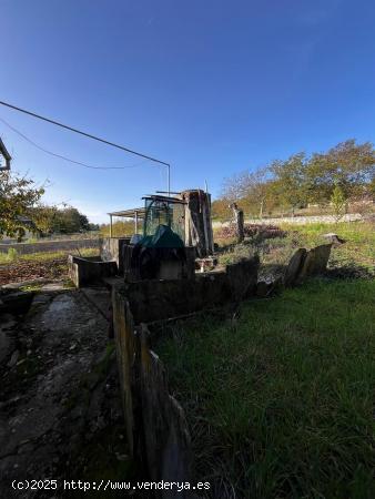 SE VENDE CASA CON TERRENO PARA REFORMAR EN OCERO - LEON