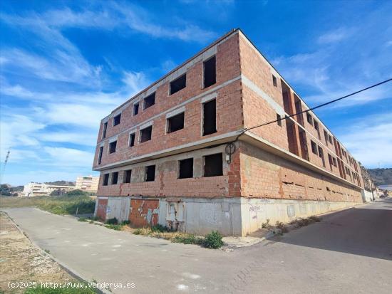 SIN COMISION AGENCIA!! En venta edificio de viviendas plurifamiliares con construcción parada - MUR