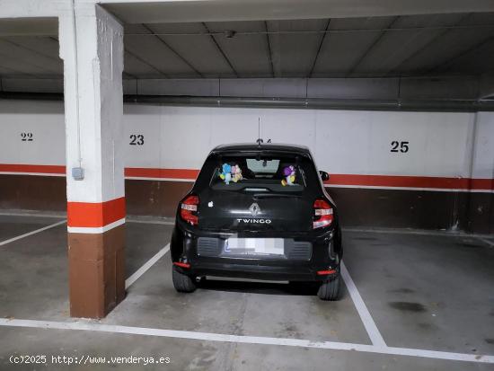 VENTA DE PLAZAS DE GARAJE ZONA UNIVERSIDAD - BURGOS