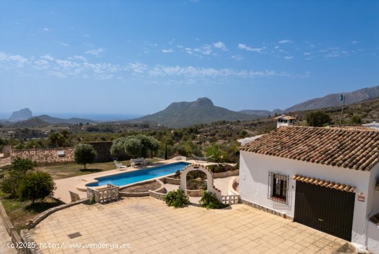 Finca en venta en Benissa (Alicante)