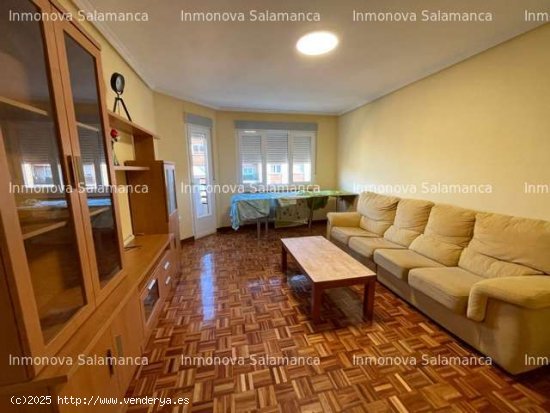 Salamanca ( Salesas- Plaza de Toros); 3d, 2wc. SS.CC.  850€ - Salamanca