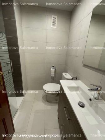 Salamanca ( Salesas- Plaza de Toros); 3d, 2wc. SS.CC.  850€ - Salamanca