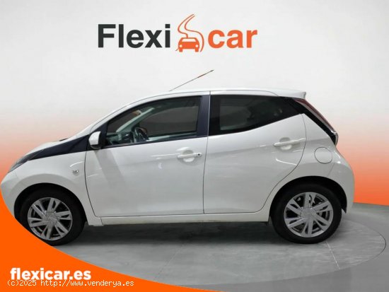 Toyota Aygo 1.0 70 x-cite - Viladecans