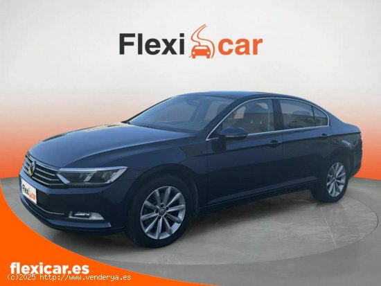 Volkswagen Passat 1.6 TDI 120cv Advance BMT - Jerez de la Frontera