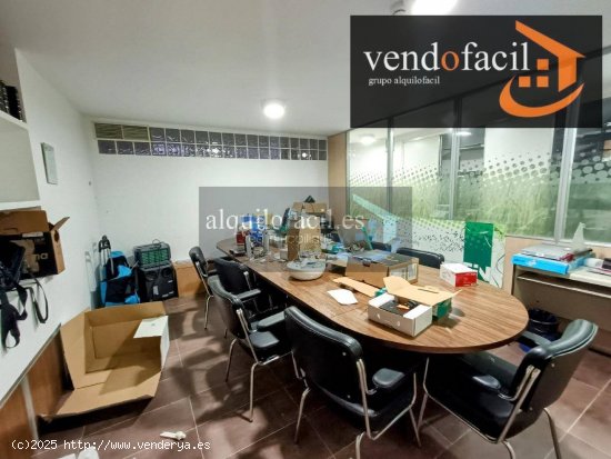 SE VENDE EDIFICIO DE OFICINAS EN C/FEDERICO GARCIA LORCA DE 350 METROS POR 225000€