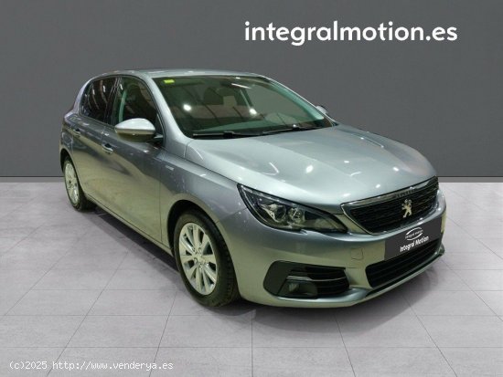 Peugeot 308 5p Style BlueHDi 75KW (100CV) - Sada