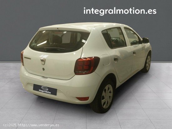 Dacia Sandero Essential 1.0 55kW (75CV) - Vigo