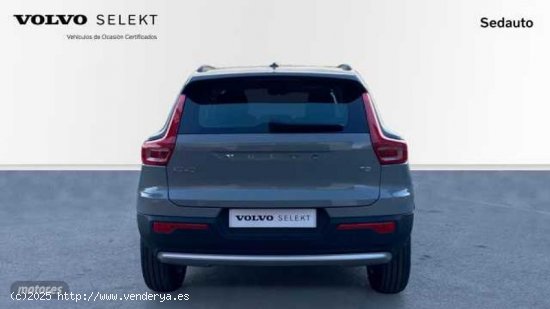 Volvo XC40 1.5 T2 ESSENTIAL AUTO 5P de 2024 con 7 Km por 32.900 EUR. en Murcia