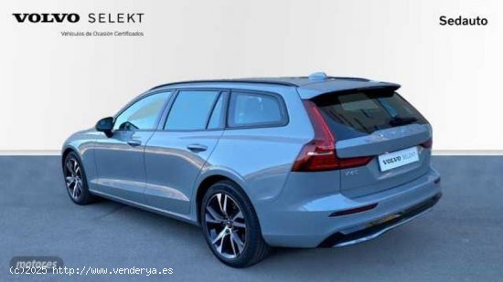 Volvo V 60 Core, B4 Mild Hybrid, Diesel de 2025 con 3 Km por 44.900 EUR. en Murcia