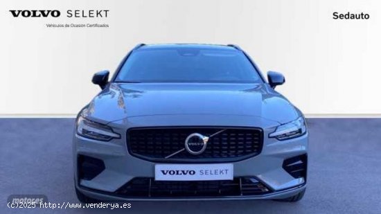 Volvo V 60 Core, B4 Mild Hybrid, Diesel de 2025 con 3 Km por 44.900 EUR. en Murcia