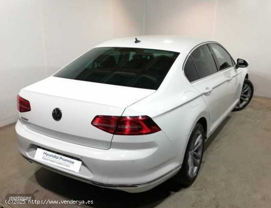 Volkswagen Passat 1.8 TSI Sport DSG de 2018 con 37.439 Km por 19.990 EUR. en Madrid