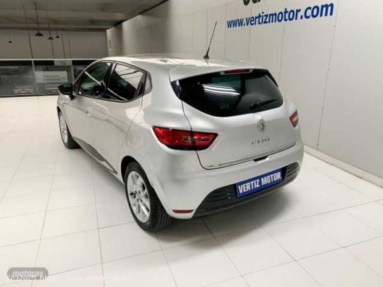 Renault Clio TCe GPF Energy Limited 90CV de 2019 con 99.000 Km por 12.500 EUR. en Guipuzcoa