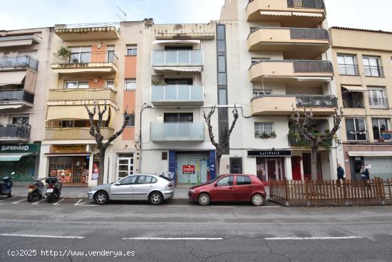 Local comercial en alquiler - BARCELONA