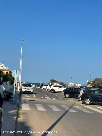  Bungalow planta baja con patio al lado de la playa-La Mata - ALICANTE 