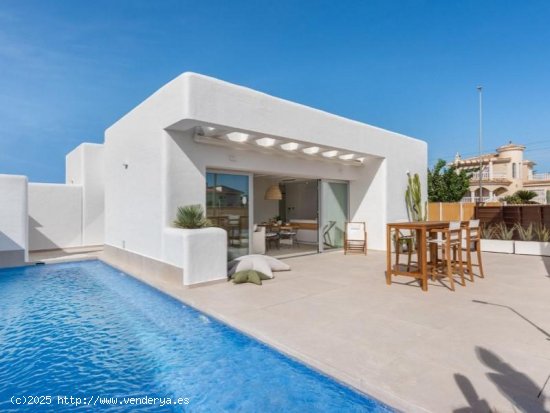 Villa en venta en Los Alcázares (Murcia)